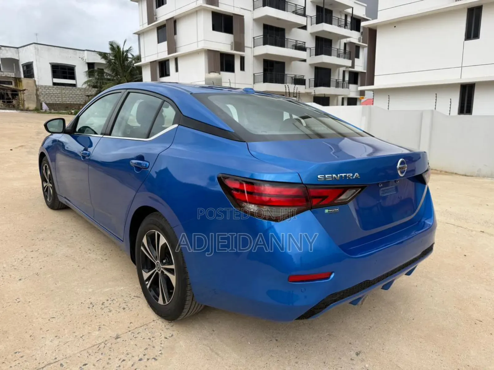 Nissan Sentra SV 2022 Blue