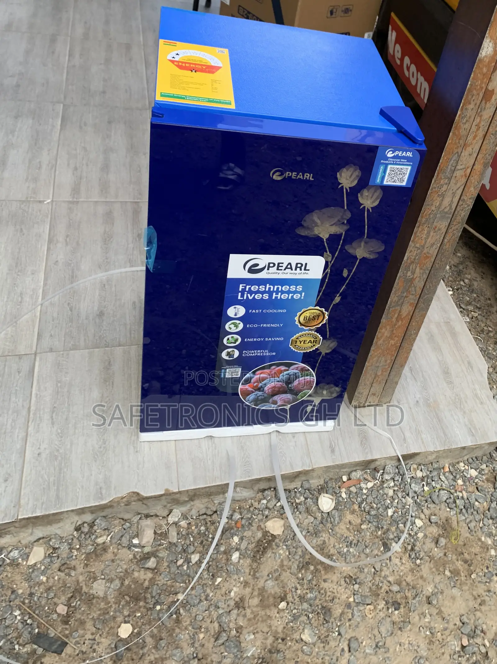 Essential Pearl 95liters Double Door Table Top Fridge Blue