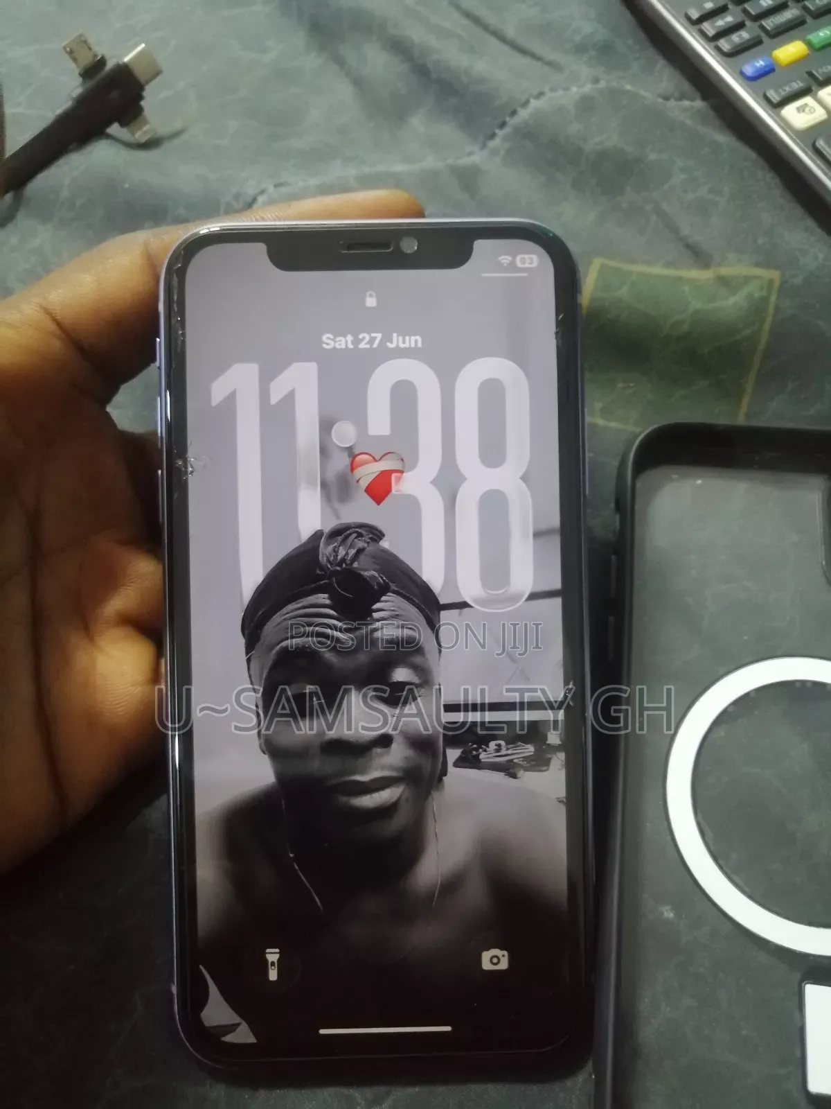 Apple iPhone 11 64 GB Gray