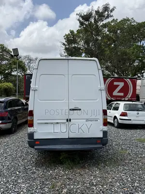 Mercedes-Benz Sprinter 2007 White