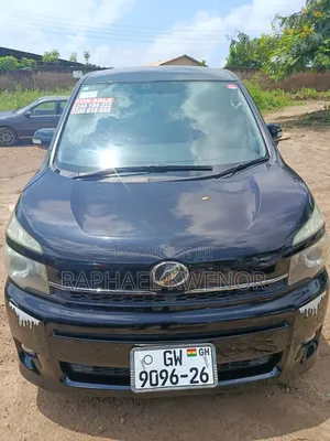 Toyota Voxy 2012 Black