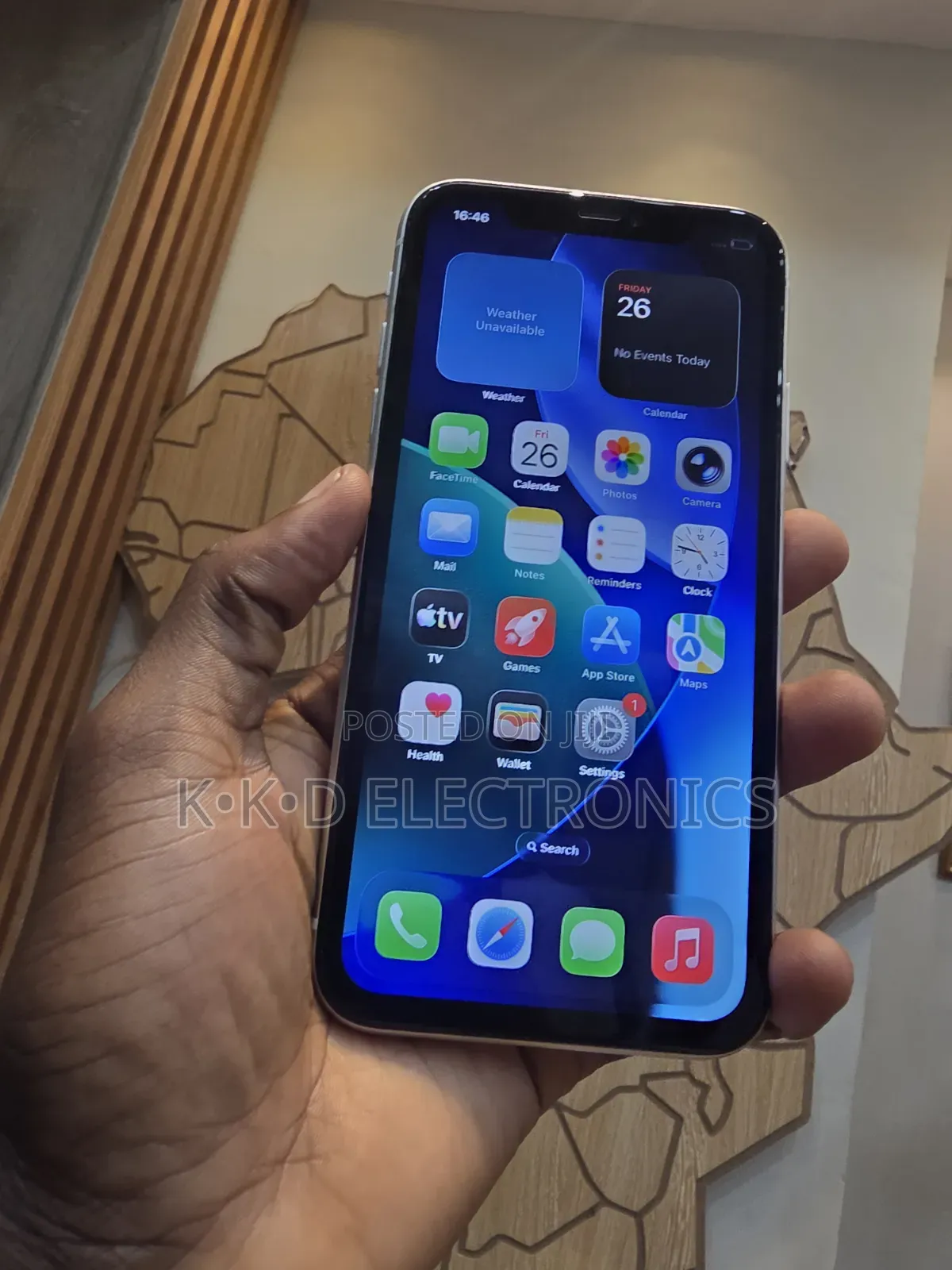 Apple iPhone 11 64 GB White