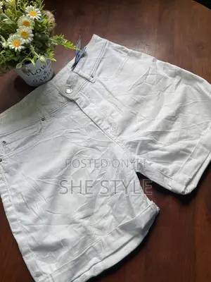 Neat Short Jean