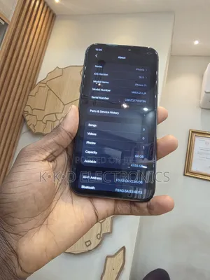 Apple iPhone 11 64 GB Black