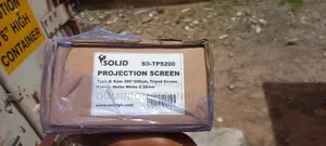 Solid Projector Screen Tripod 200x200