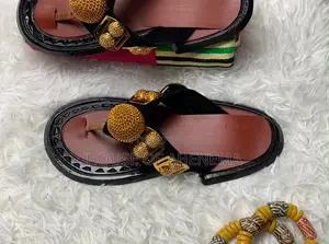 Native Ahenema Slippers