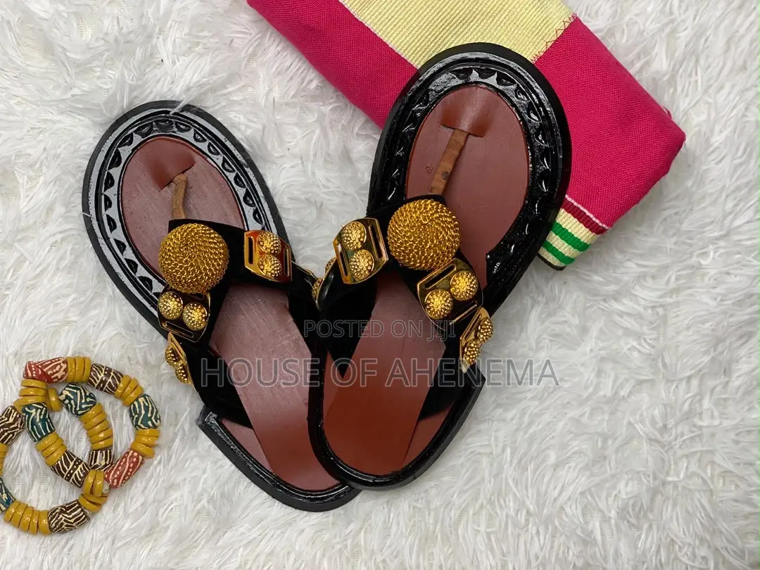 Native Ahenema Slippers
