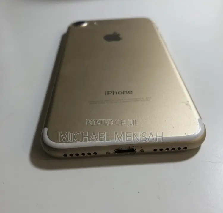 Apple iPhone 7 128 GB Gold
