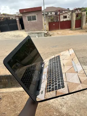 Laptop HP Stream Notebook 12GB Intel Core i5 HDD 700GB