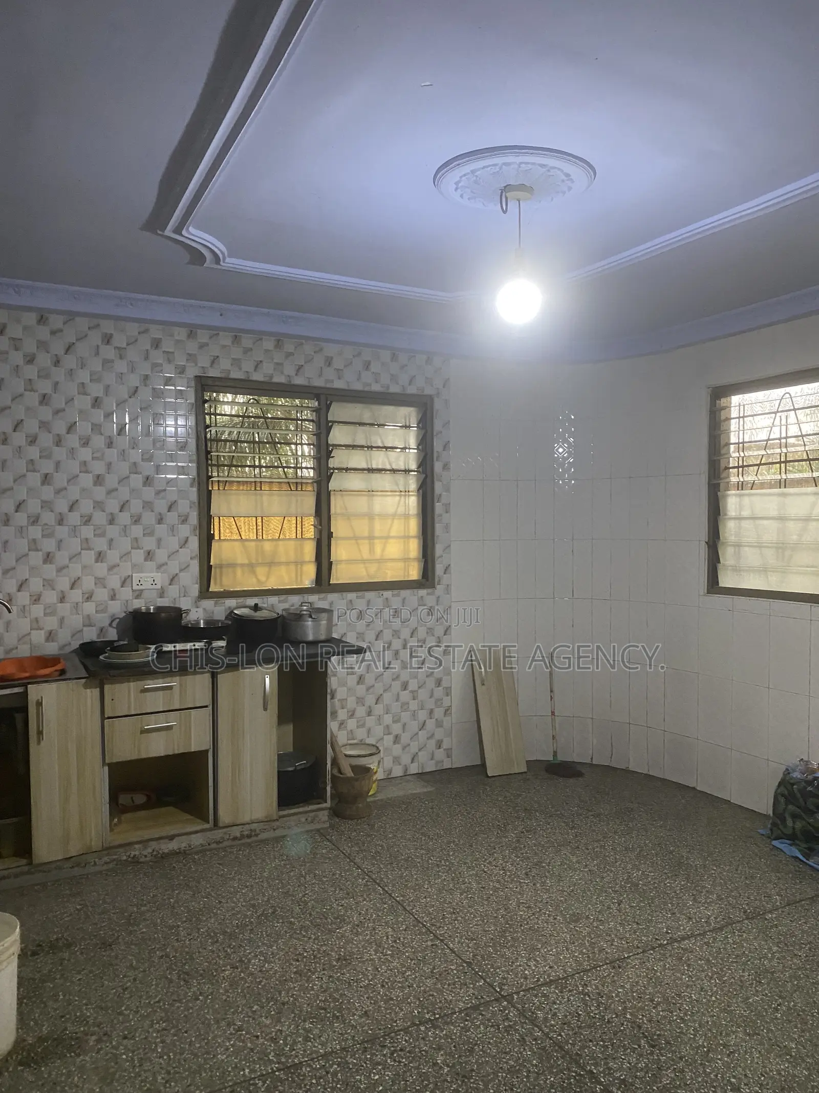 5bdrm House in Kasoa Amanfrom Top for rent