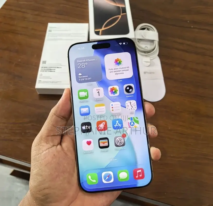 Apple iPhone 16 Pro Max 512 GB Gold