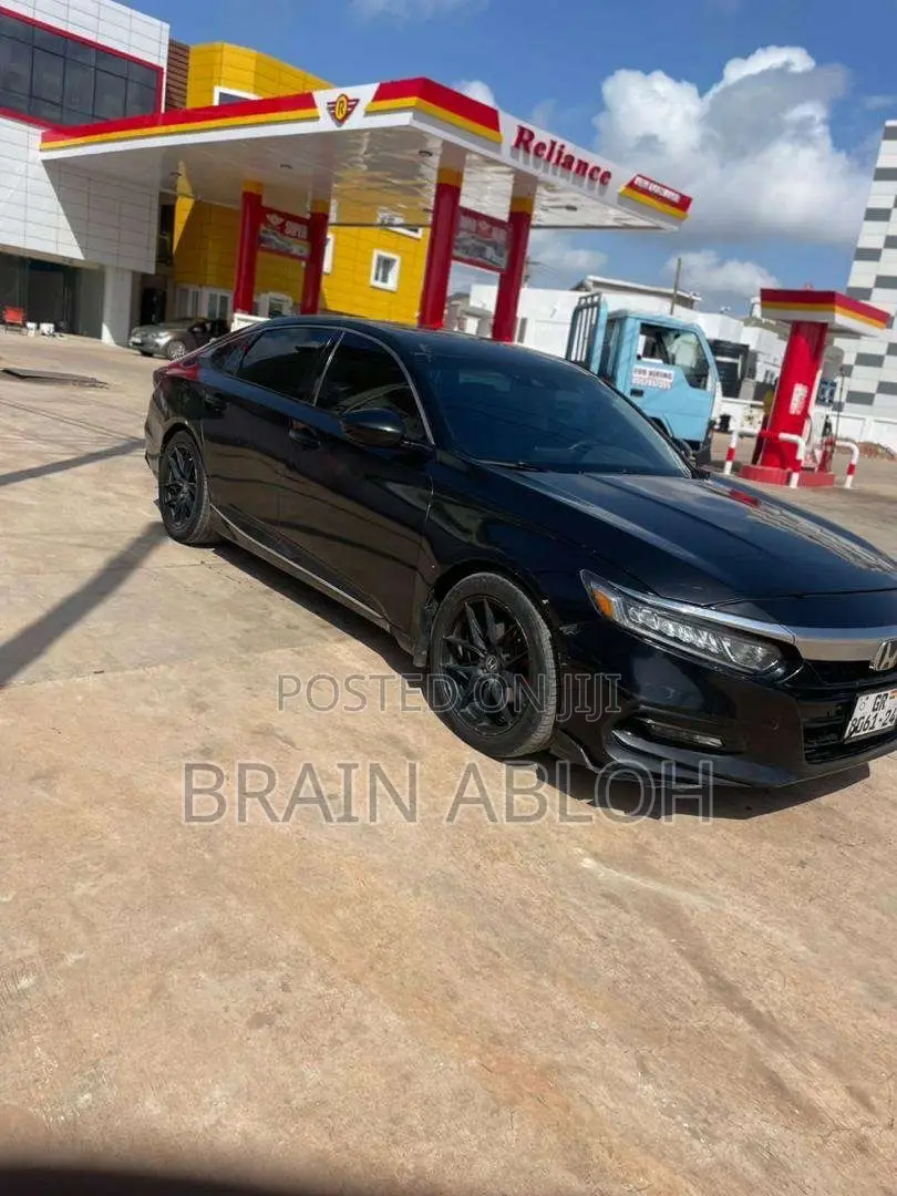 Honda Accord 2018 Black