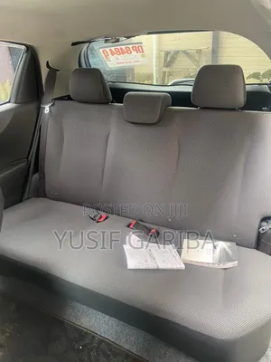 Toyota Vitz 1.0 FWD 3dr 2013 Blue