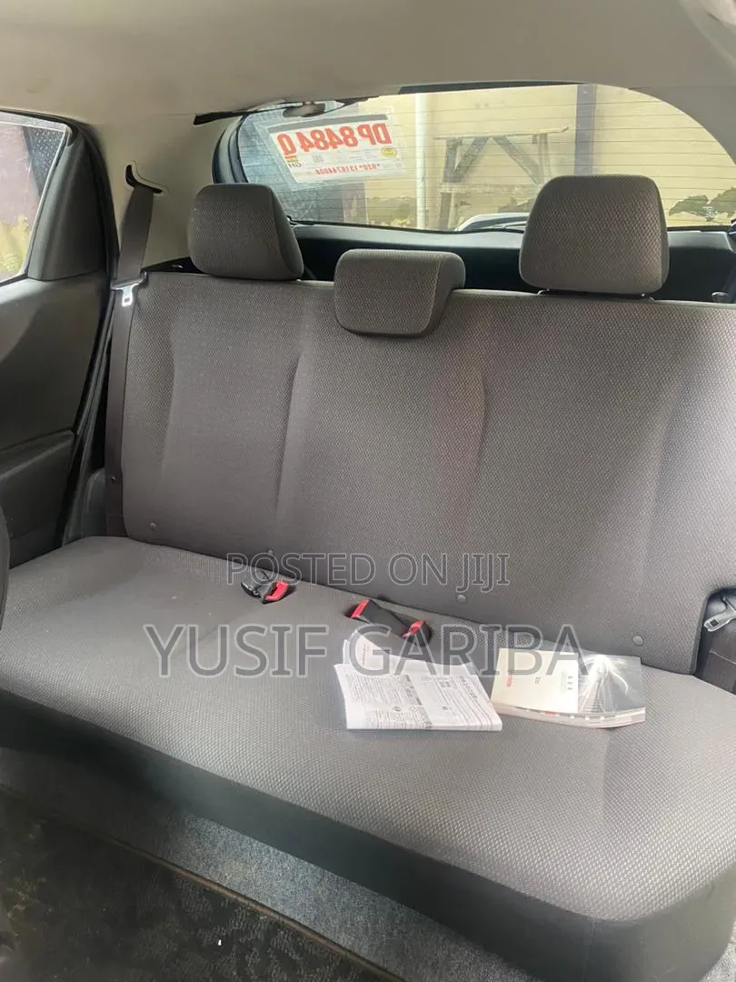 Toyota Vitz 1.0 FWD 3dr 2013 Blue
