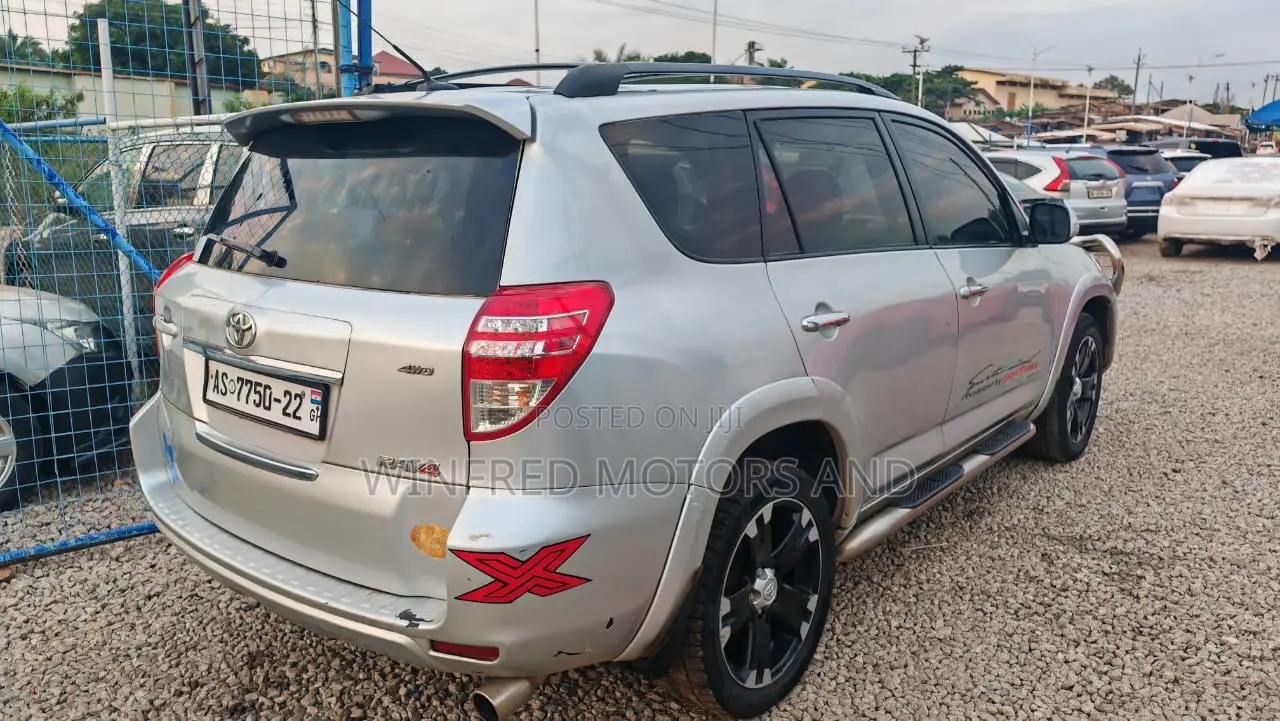 Toyota RAV4 2.5 Limited 4x4 2011 Silver