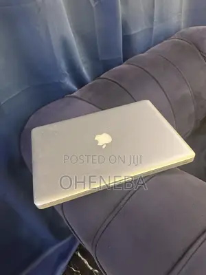 Laptop Apple MacBook Pro 8GB Intel Core i5 HDD 500GB