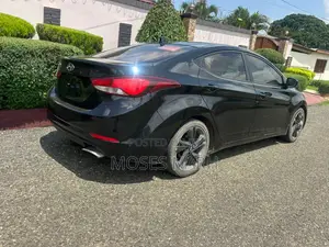 Hyundai Elantra Limited Sedan FWD (1.8L 4cyl 6A) 2016 Black