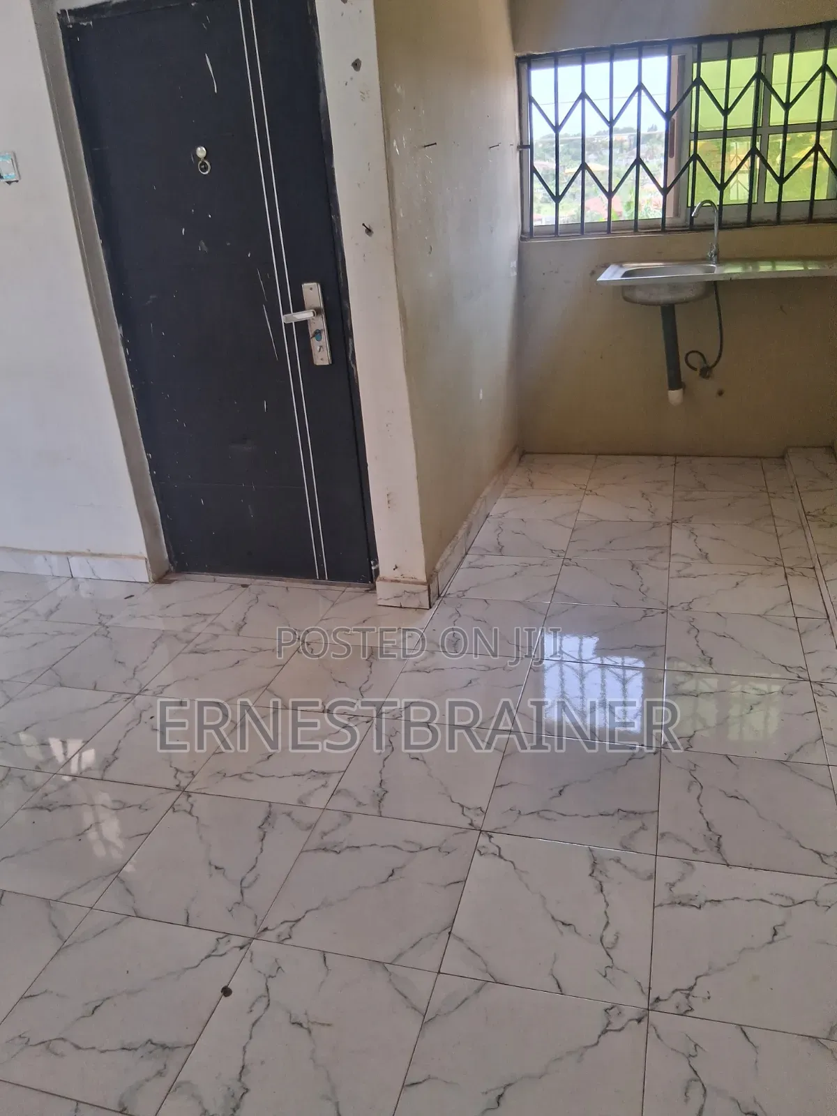 1bdrm Apartment in Ricky Estate Santase, Kumasi Metropolitan for rent