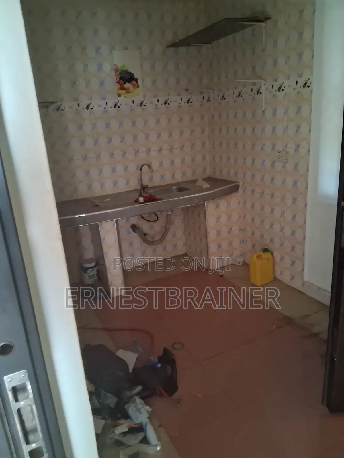 1bdrm Apartment in Ricky Estate Santase, Kumasi Metropolitan for rent
