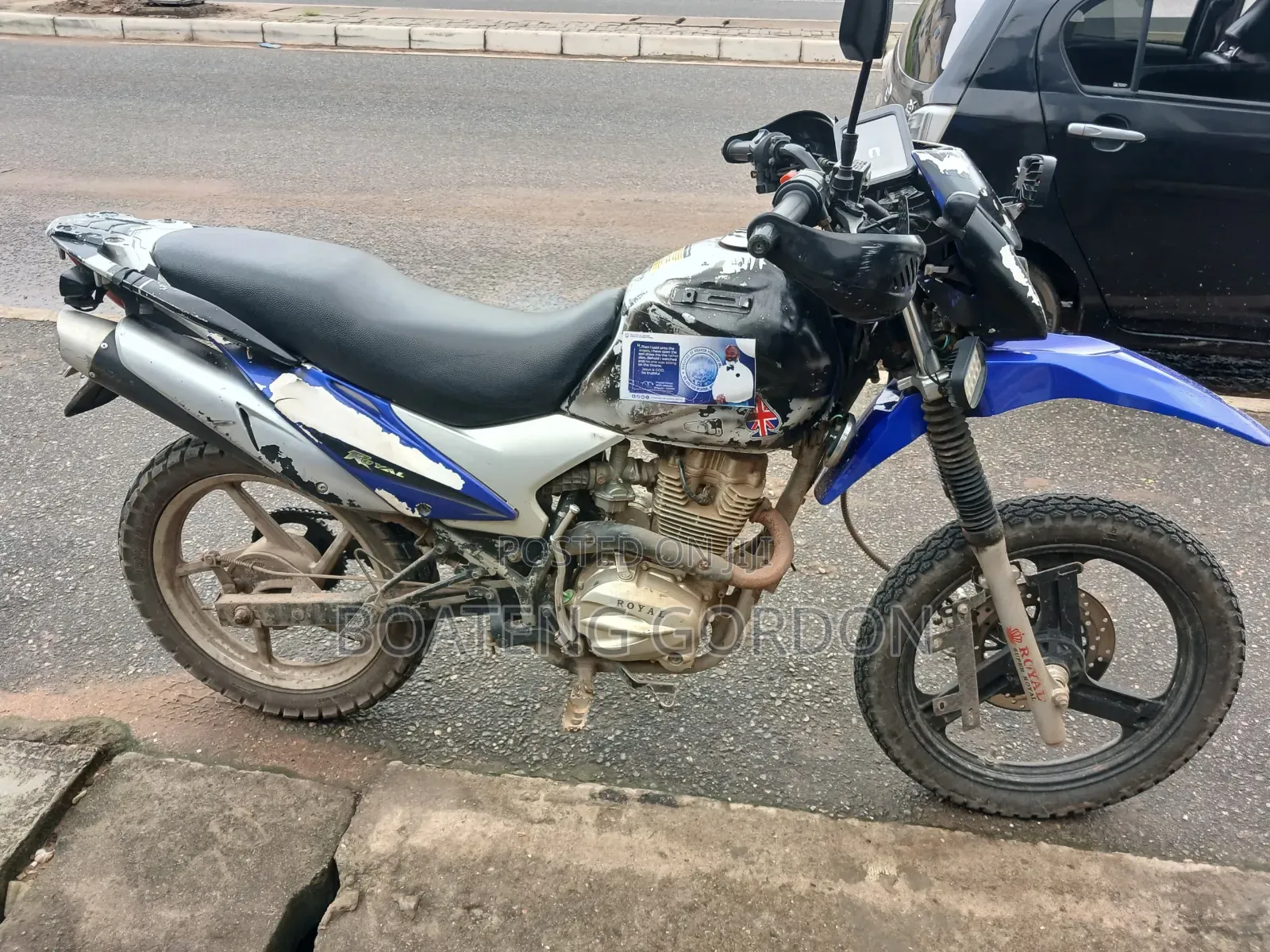 Royal Motorcycle 2024 White