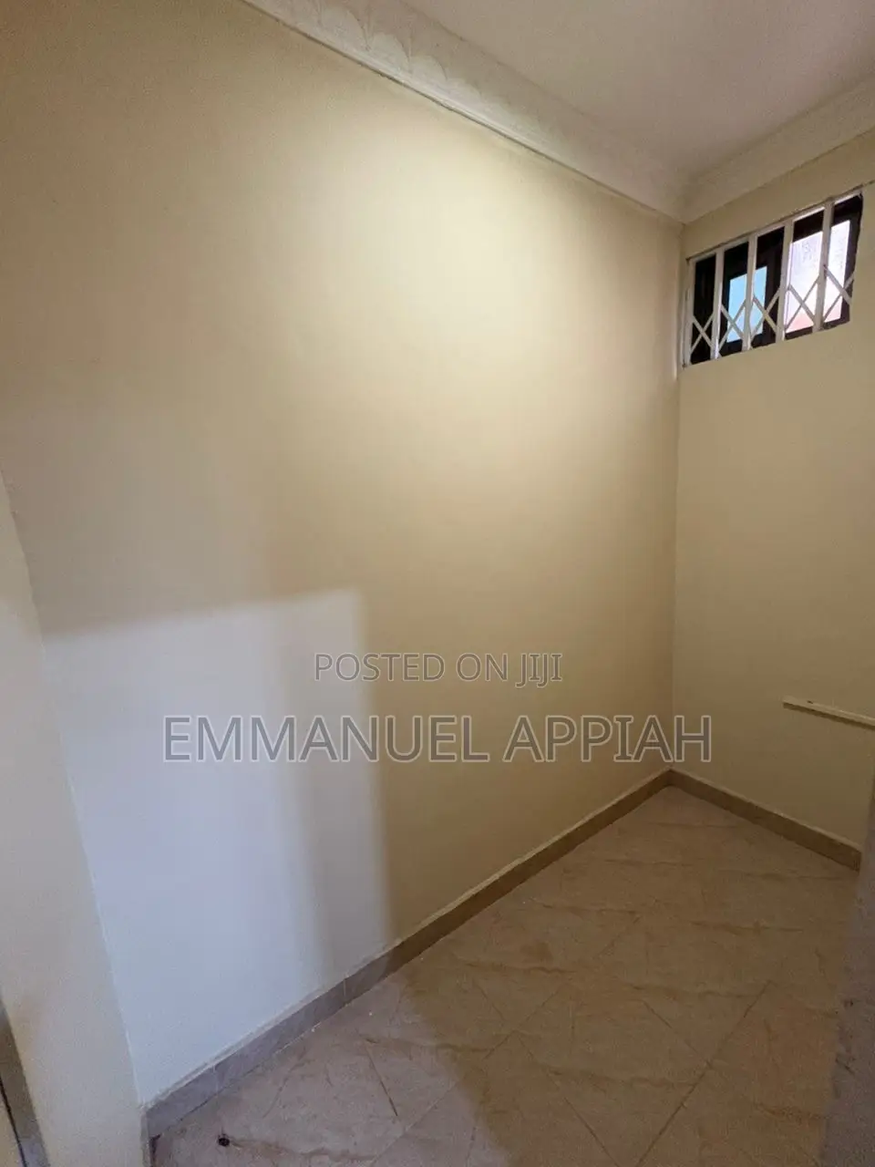 3bdrm Townhouse / Terrace in Oyarifa for rent