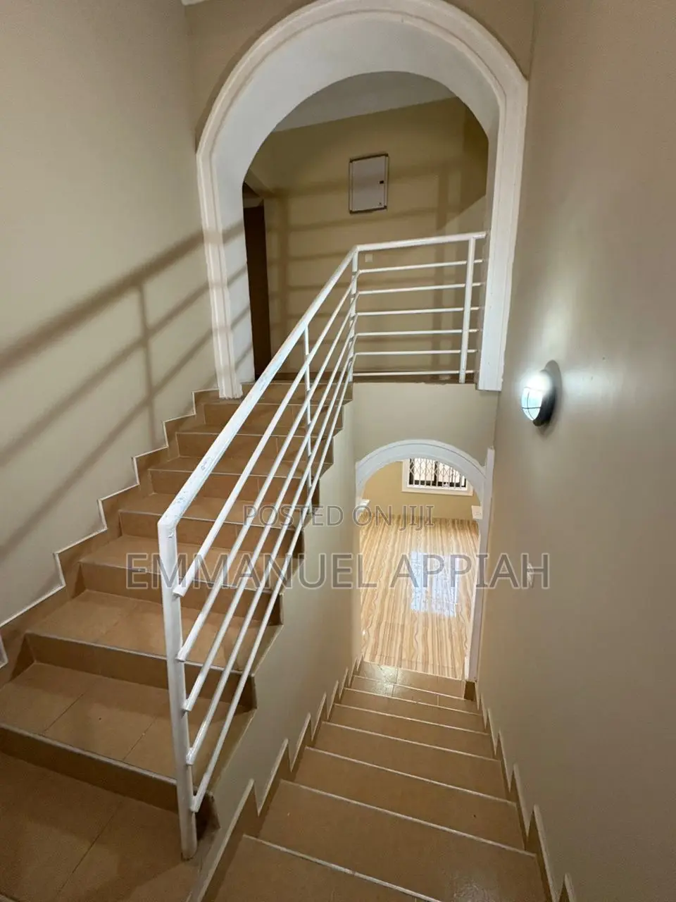 3bdrm Townhouse / Terrace in Oyarifa for rent