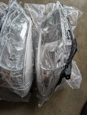 Toyota Vitz 2012,2013,2014 Headlight