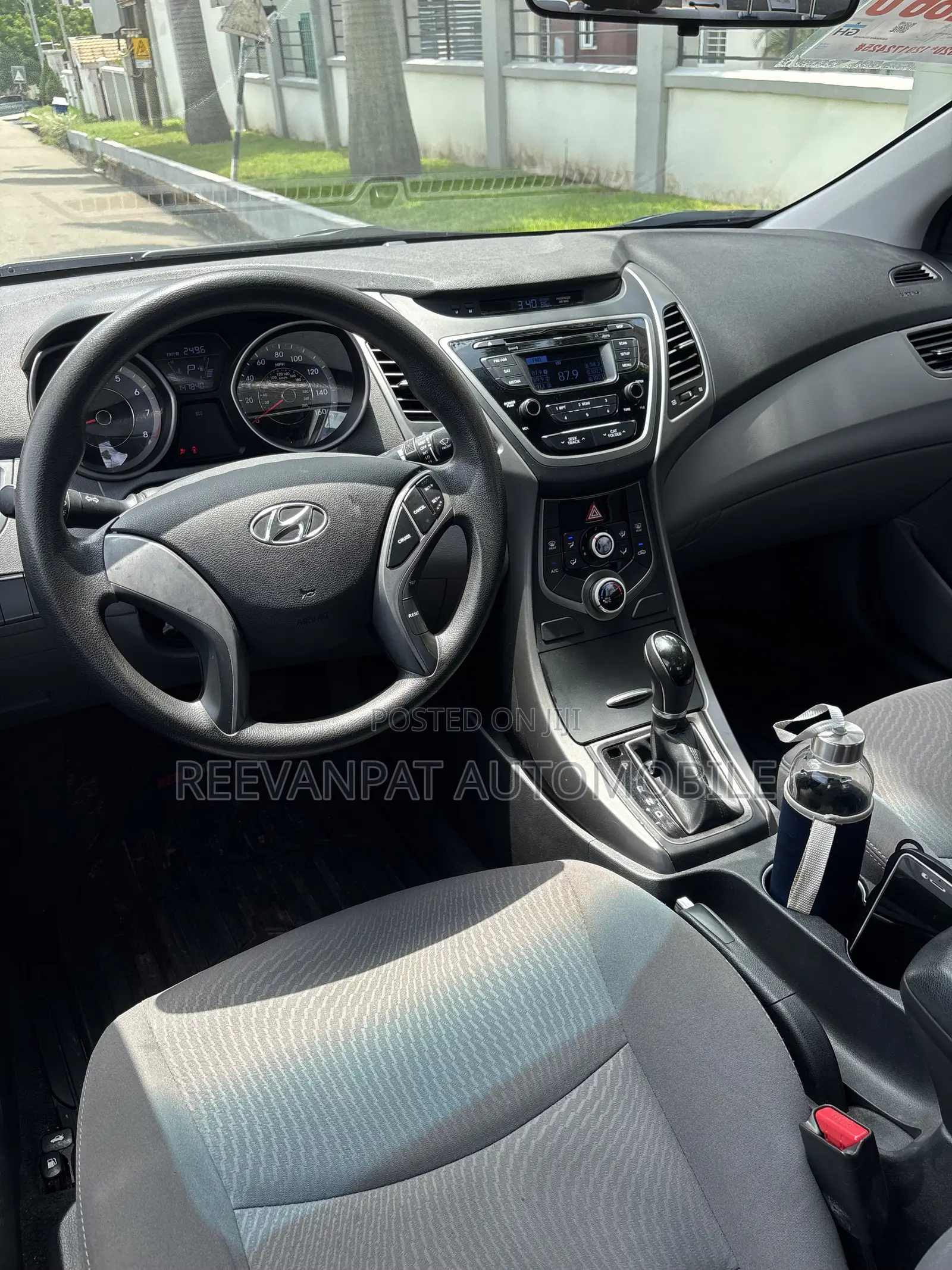 Hyundai Elantra 2016 Silver