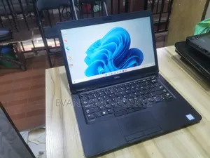 Laptop Dell Latitude 5480 16GB Intel Core i7 SSD 256GB