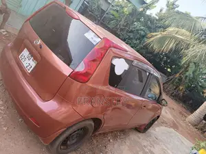 Nissan Note 2006 Brown