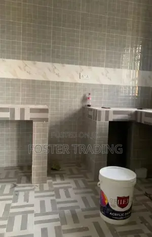 1bdrm Block of Flats in Chamber And Hall, Pentecost for rent
