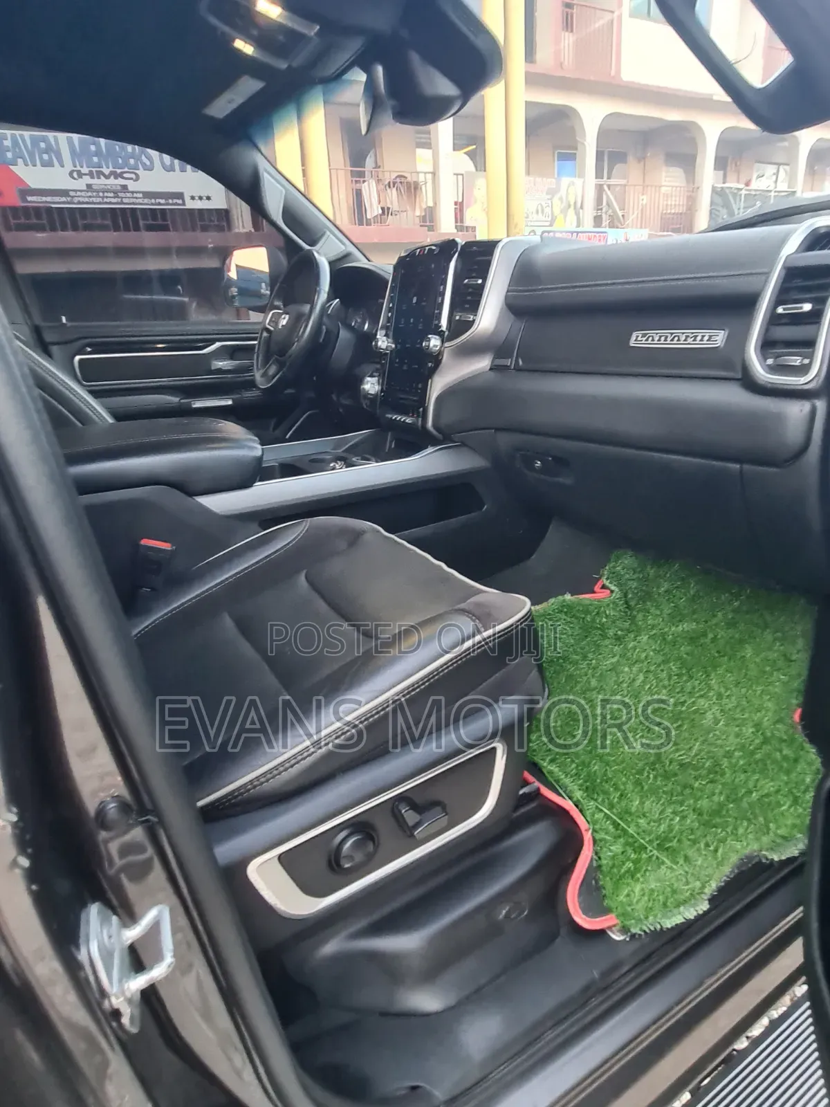 Dodge RAM 2022 Black