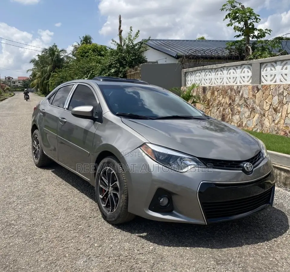 Toyota Corolla 2014 Brown