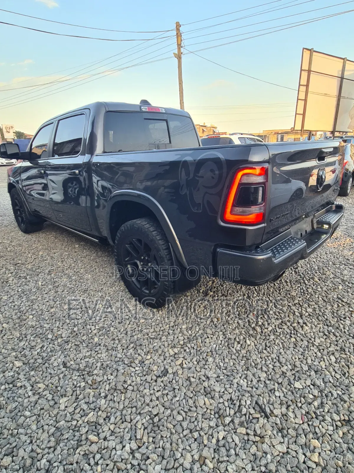 Dodge RAM 2022 Black
