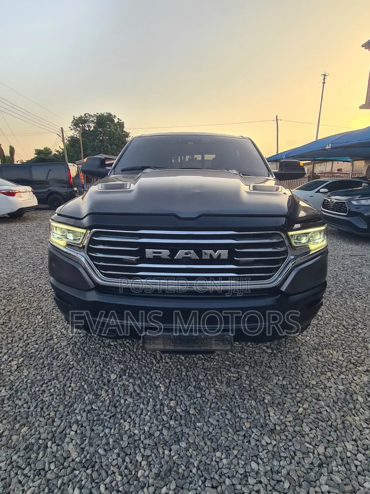 Dodge RAM 2022 Black
