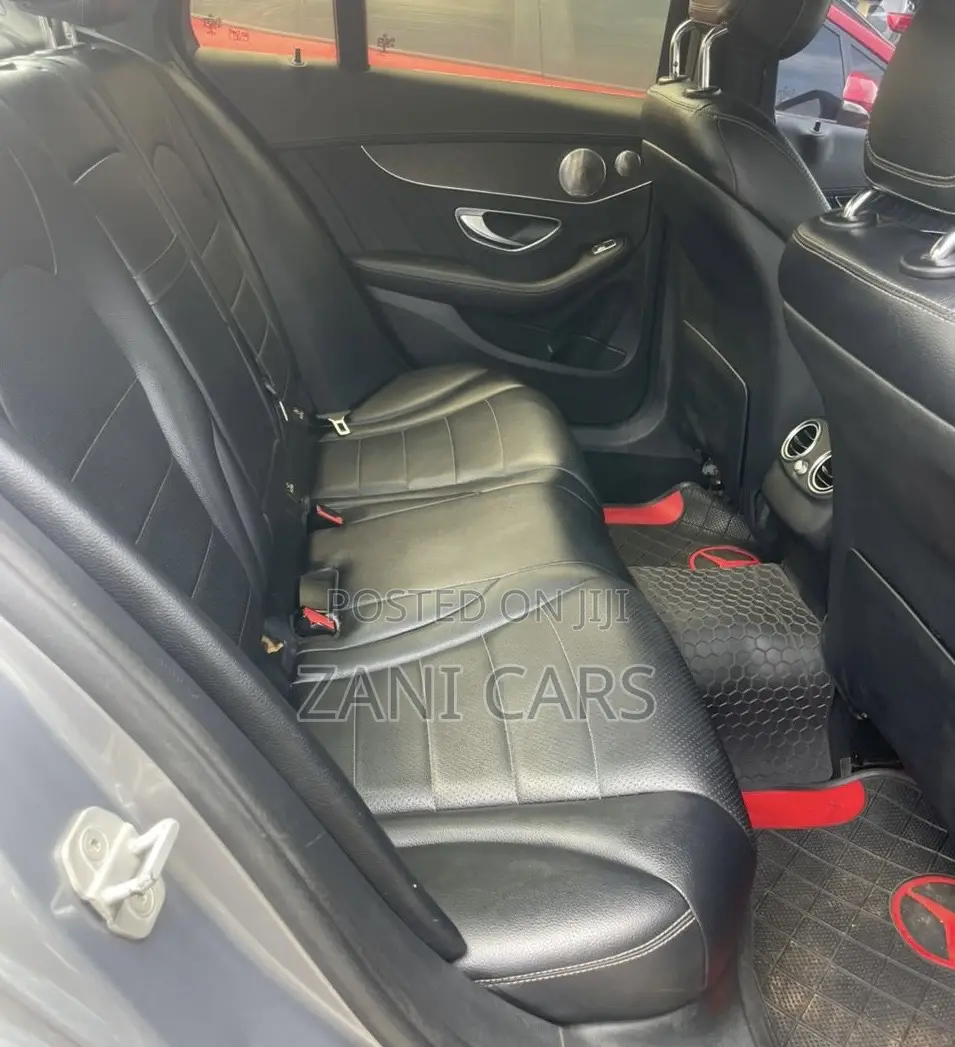 Mercedes-Benz C300 2015 Gray