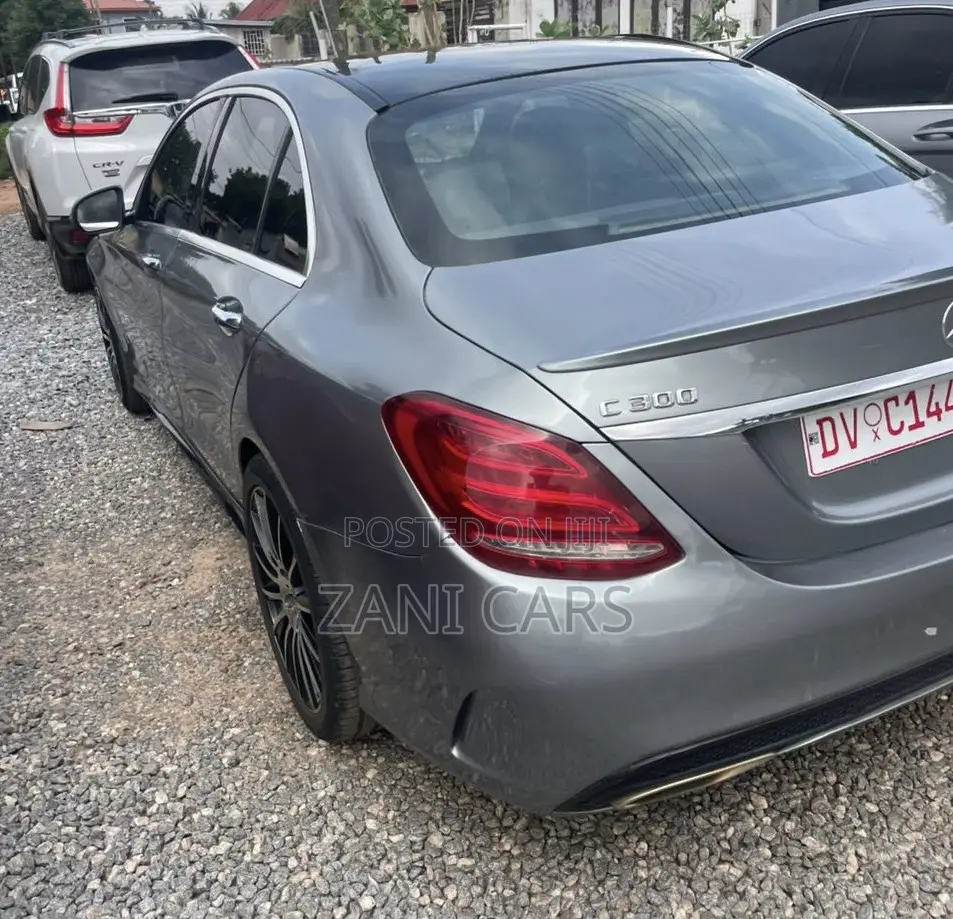 Mercedes-Benz C300 2015 Gray