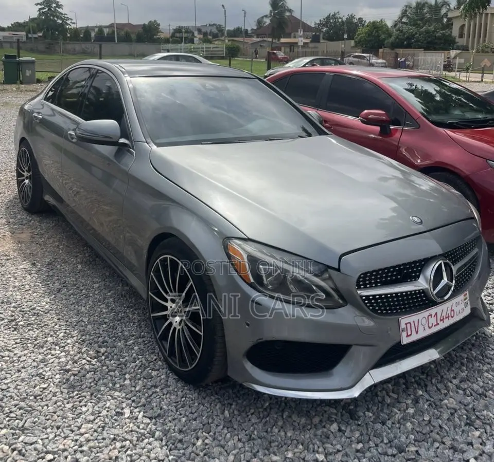 Mercedes-Benz C300 2015 Gray
