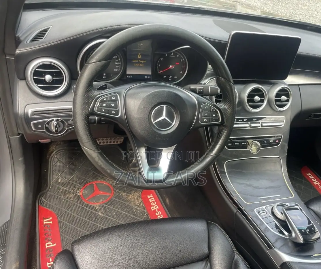 Mercedes-Benz C300 2015 Gray
