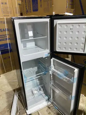 Pearl P-F216tbg-5e 136 Liters Top Freezer Double Glass Door