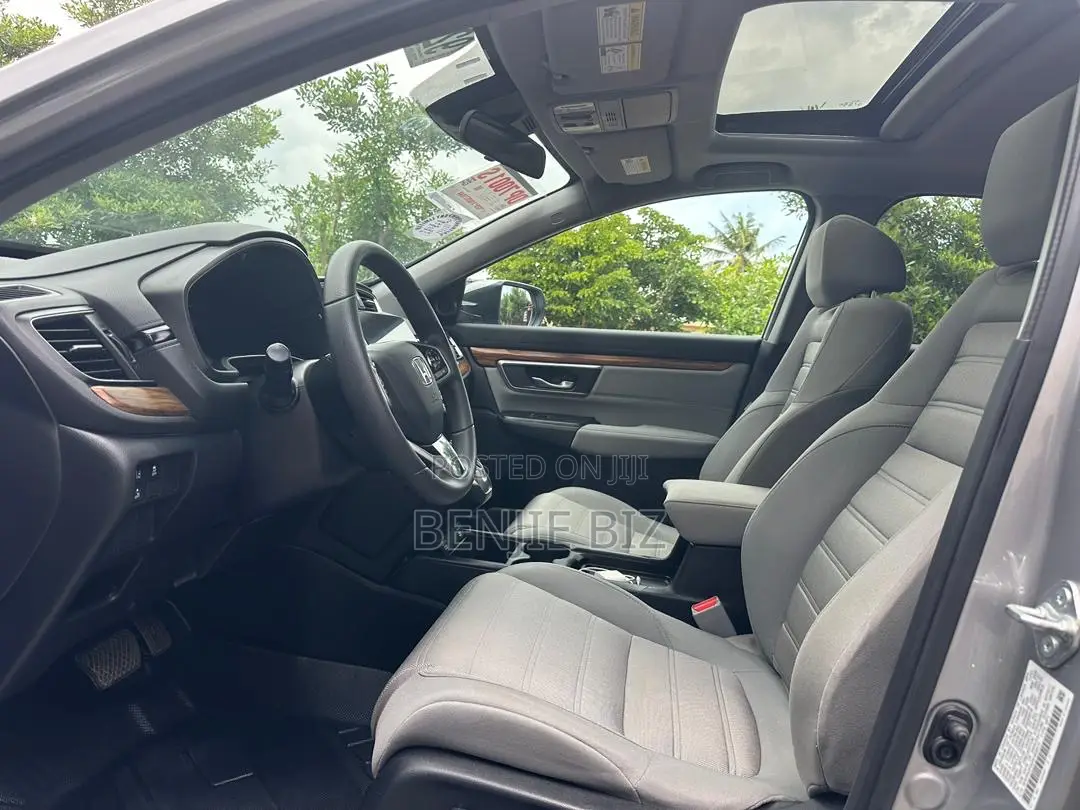 Honda CR-V 2022 Silver