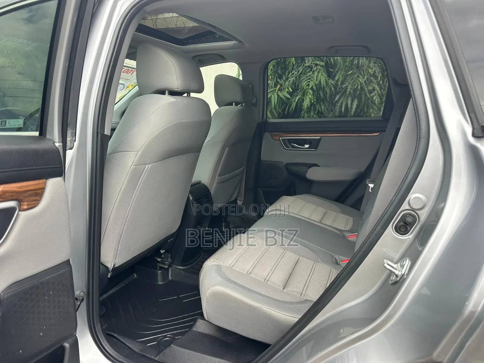 Honda CR-V 2022 Silver