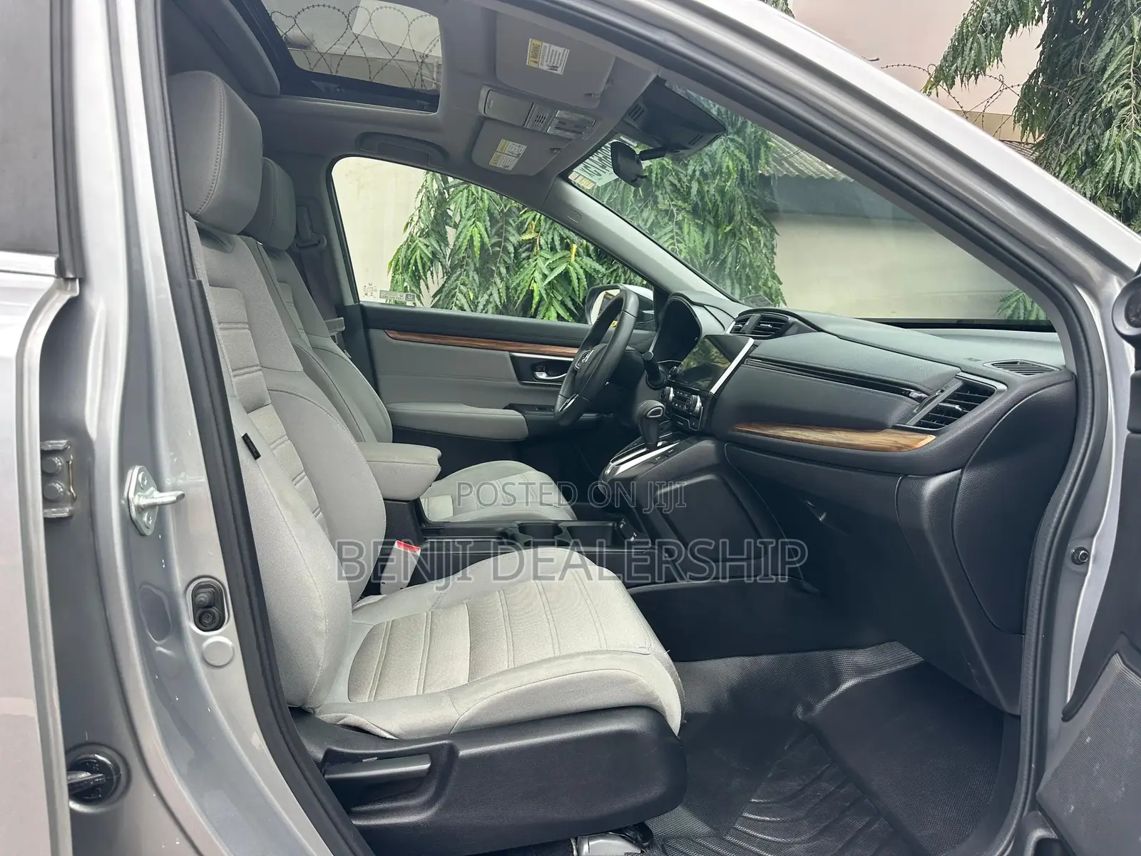 Honda CR-V 2022 Silver