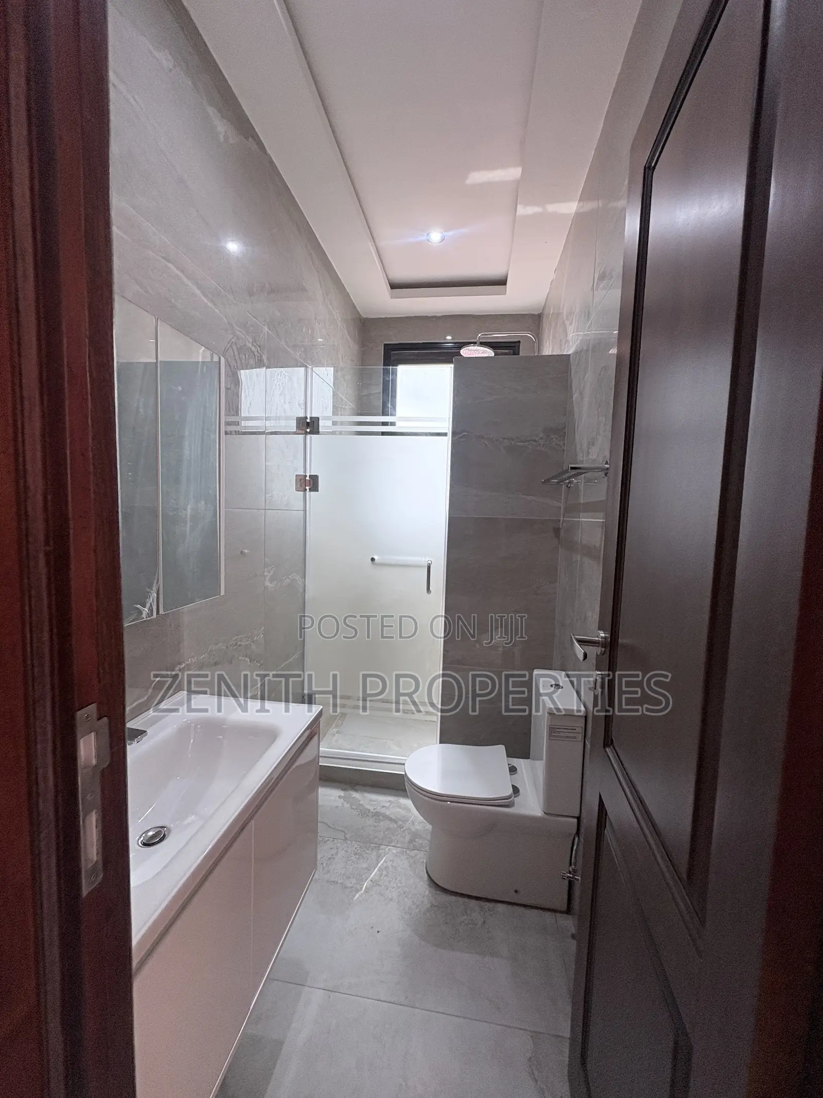 3bdrm Apartment in Zenith Properties, Tseaddo for rent