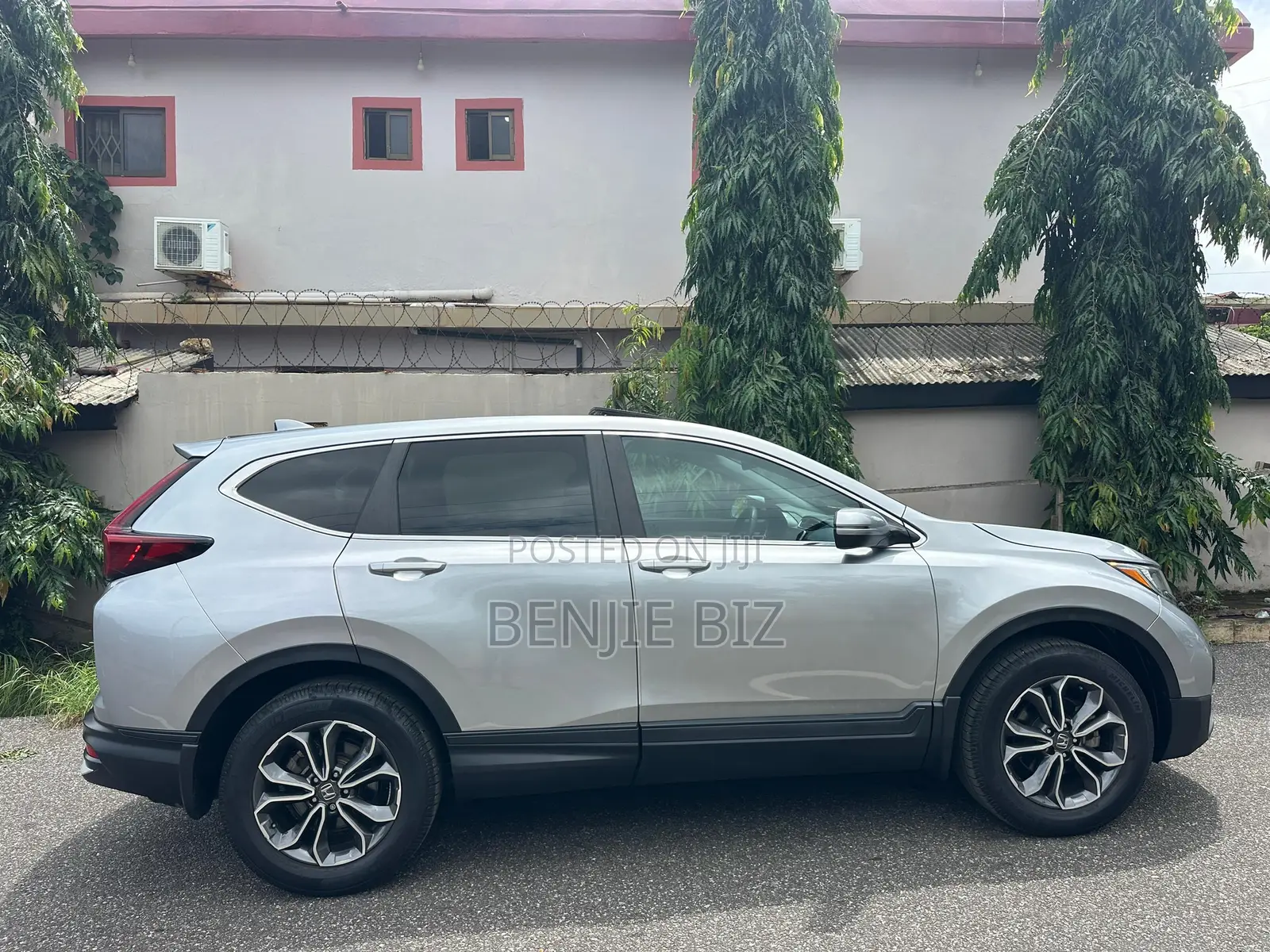 Honda CR-V 2022 Silver