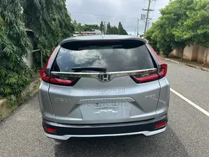 Honda CR-V 2022 Silver
