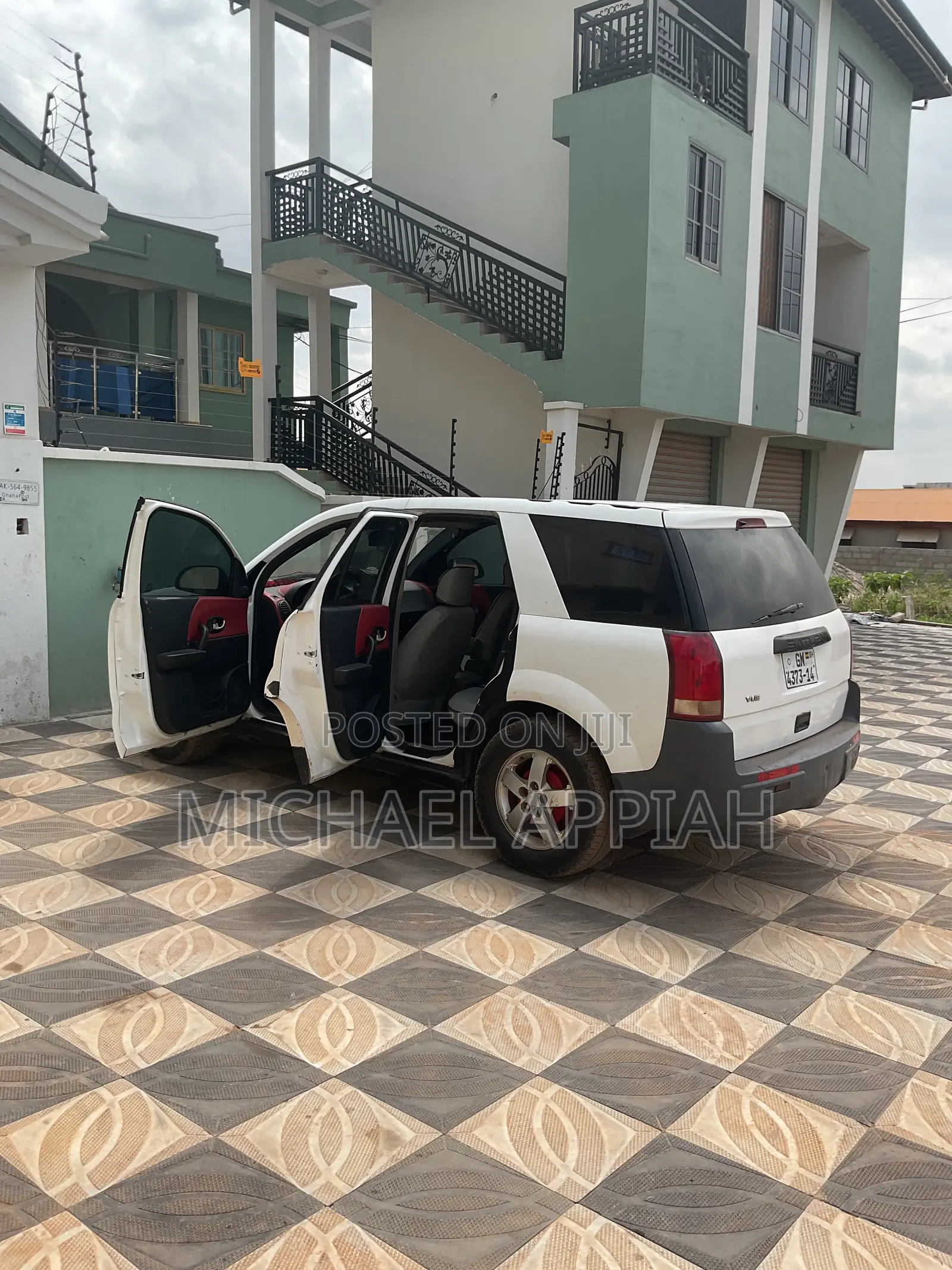 Saturn Vue 2009 White