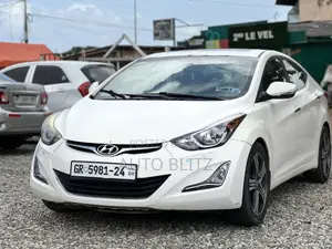 Hyundai Elantra 2016 White