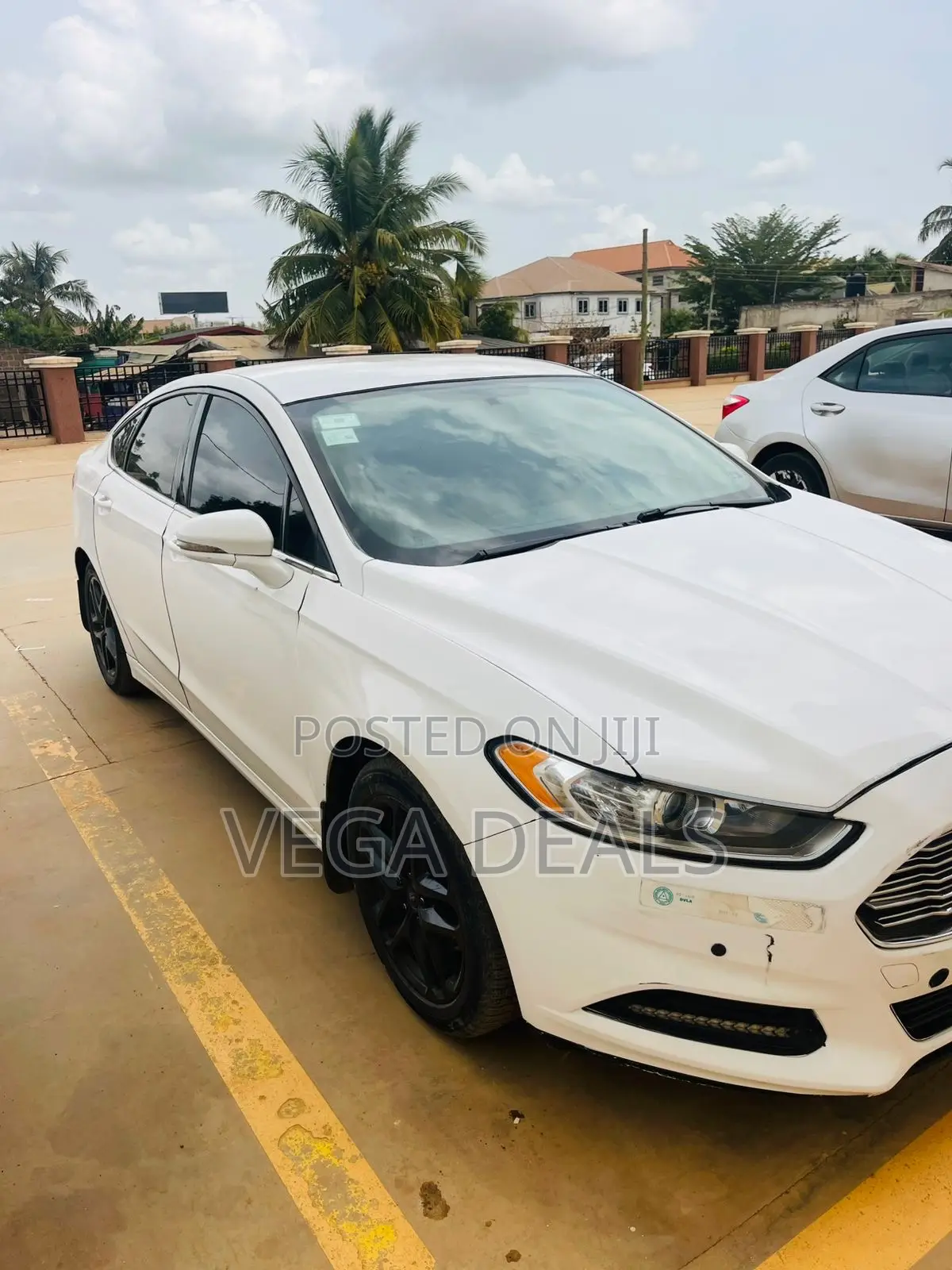 Ford Fusion 2014 White