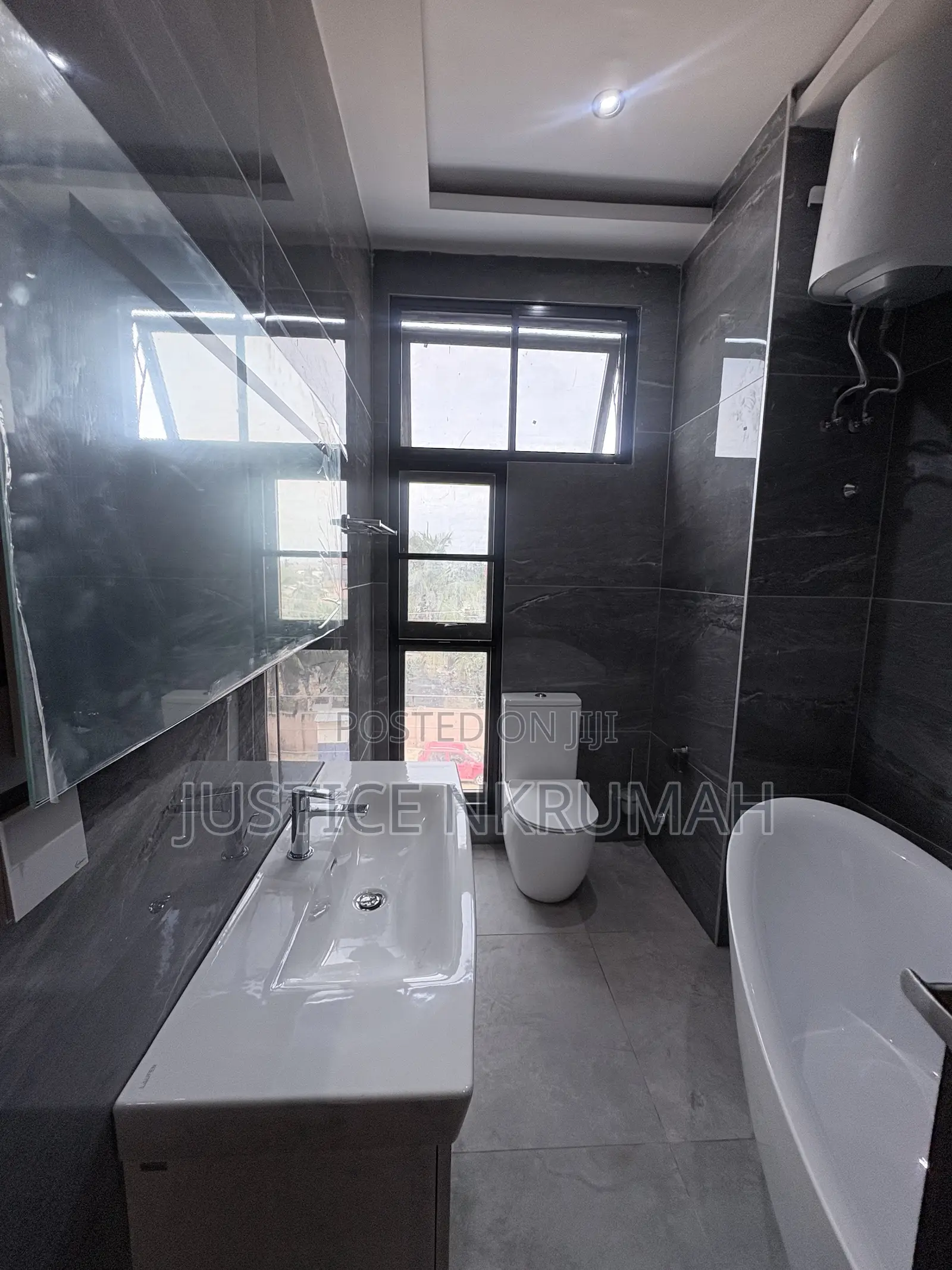 3bdrm Apartment in Agbogbloshie for rent